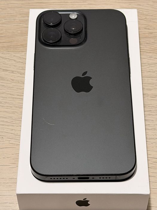 iPhone 16 Pro Max, 256Gb, Black Titanium, inca in garantie