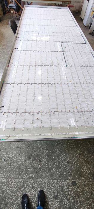 продается профиль для текстильных световых коробов б/у.