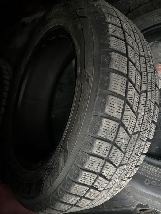 Зимние шины Yokohama идеальном состоянии !