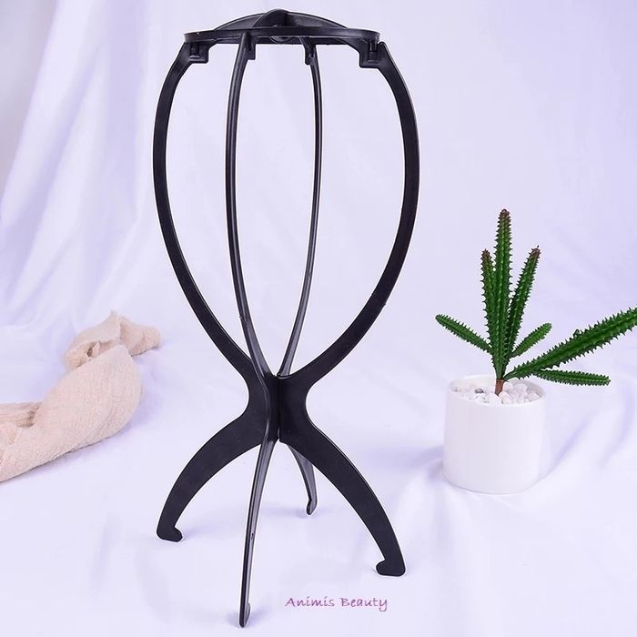 Stativ suport peruca diverse culori, noi