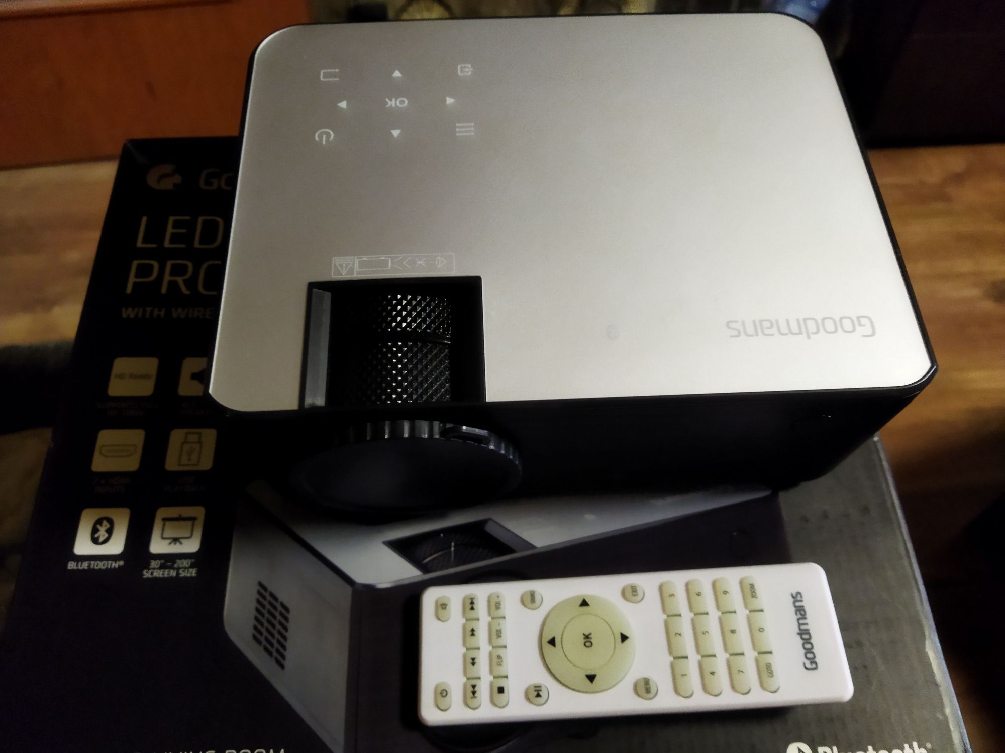 LED Projector Bluetooth