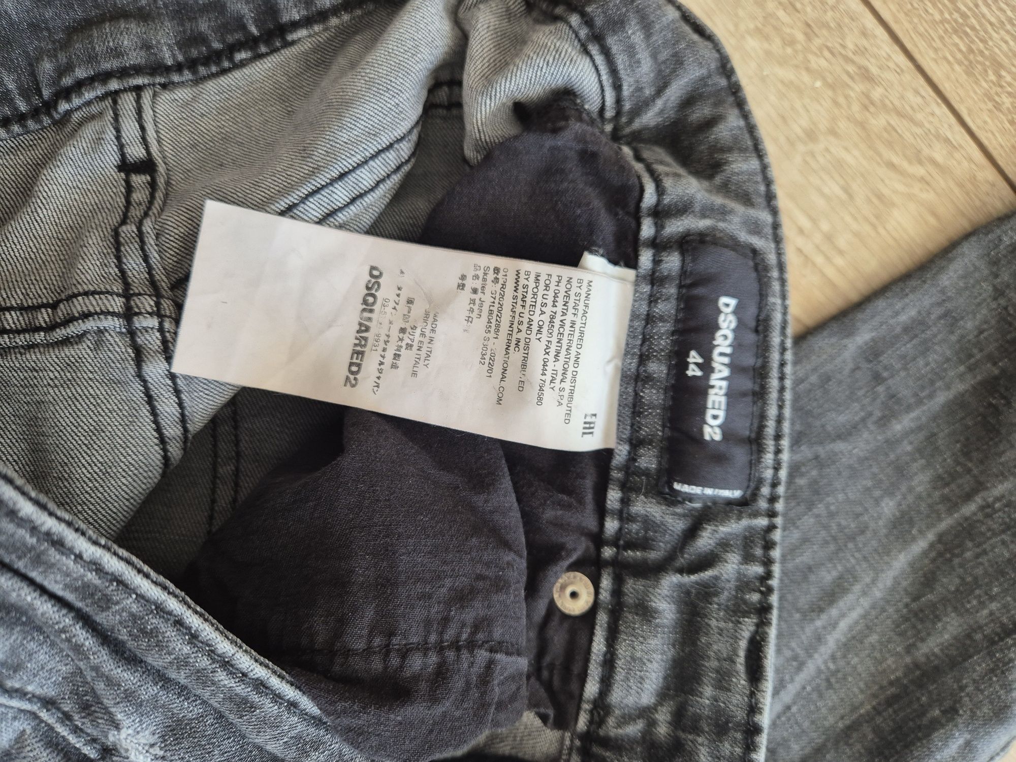 Дънки DSQUARED2 slim fit