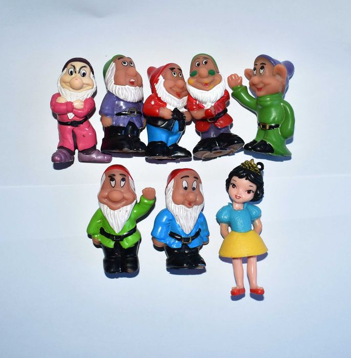 Играчки Снежанка и Седемте Джуджета Стари Колекционерски Фигурки