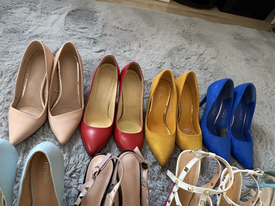 Vand combo pantofi! Stiletto, sandale! 8 buc