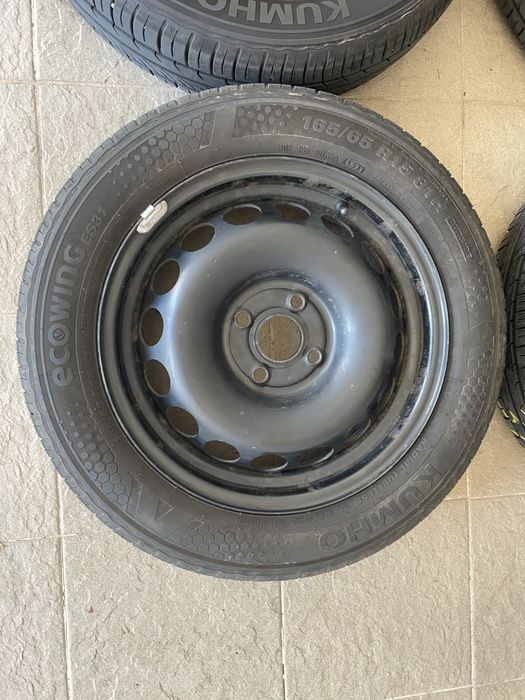 Комплект за Toyota Aygo- Гуми с джанти