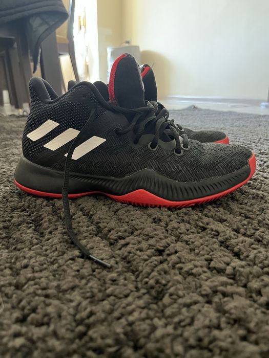 Баскетболни обувки Adidas