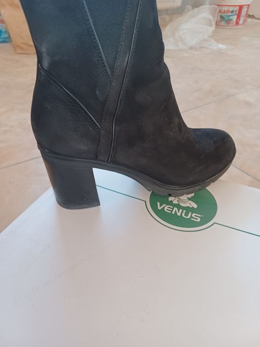 Дамски боти с ток,естествена кожа