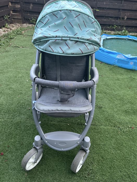 Carucior bebe de la nastere