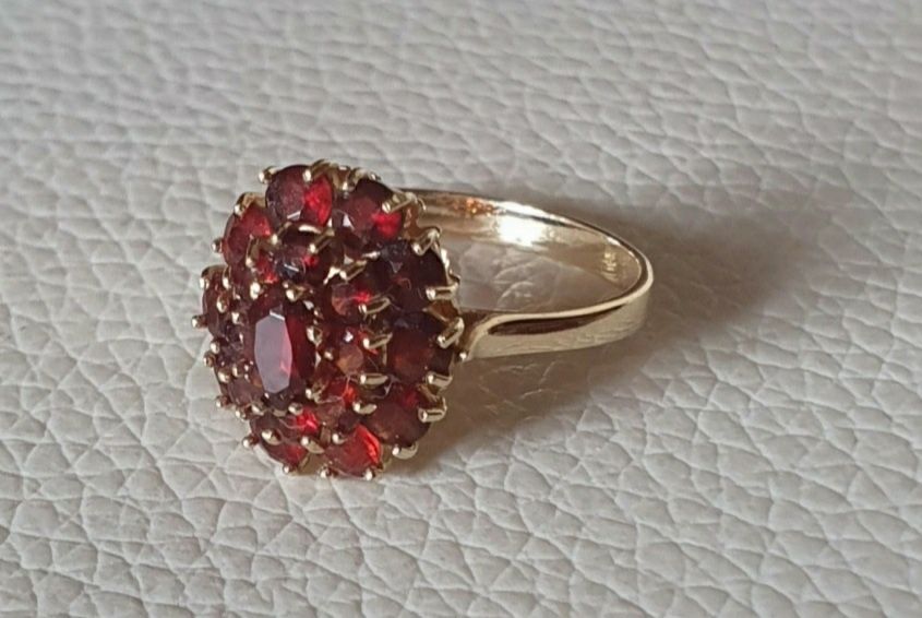 Inel aur 14K cu granat