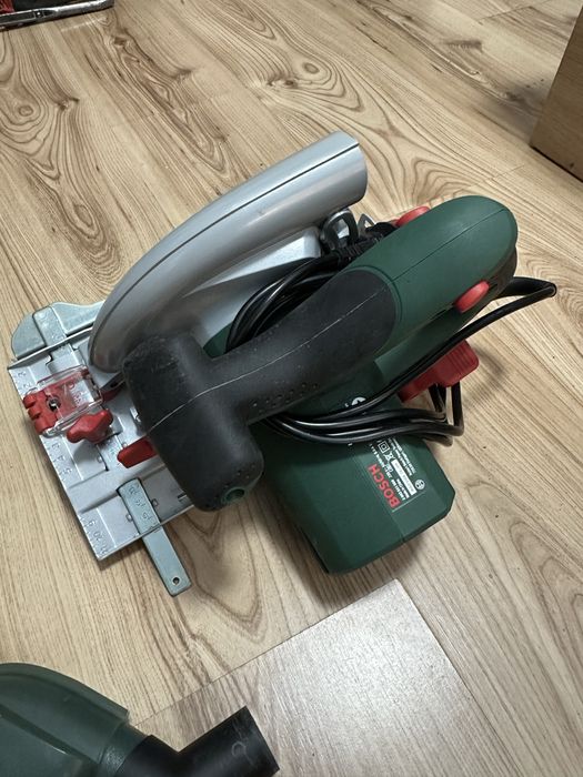 Bosch PKS 55 Pръчен циркуляр