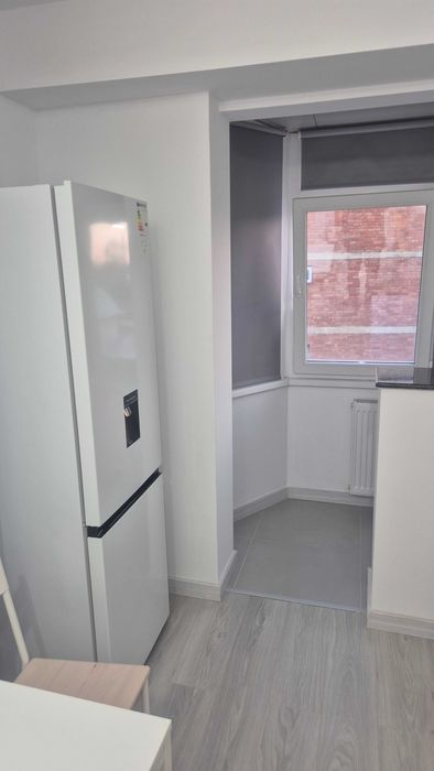 Apartament cu două camere de închiriat