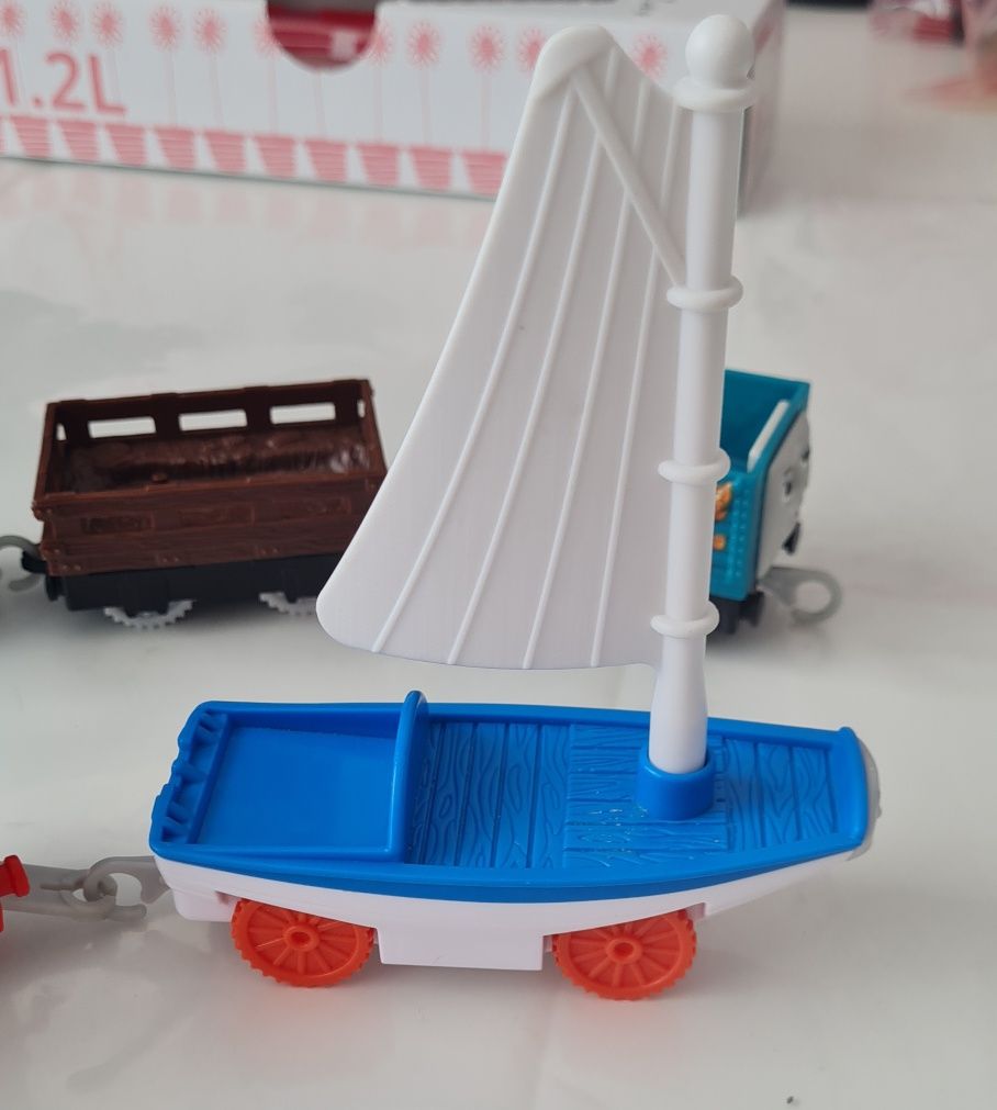 Thomas & friends locomotiva motorizata
