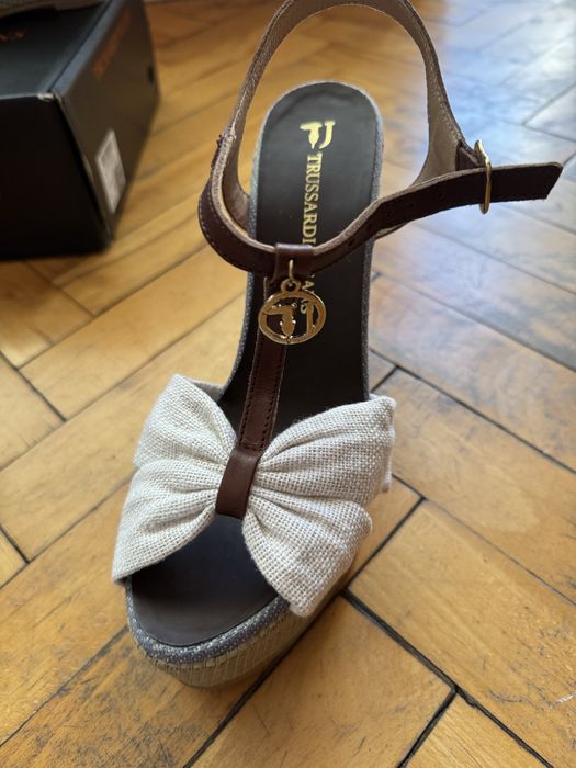 Сандали на платформа Trussardi Jeans