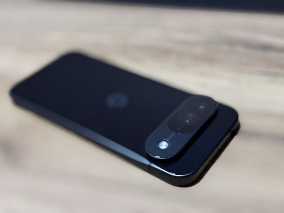 Google Pixel 9 12/256 black