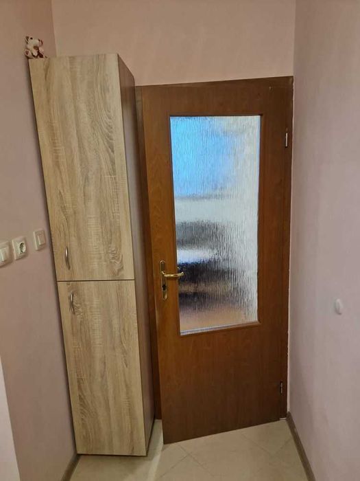 Двустаен апартамент напълно обзаведен два климатика