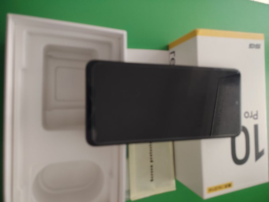 Vând telefon Realme 10 PRO 5G