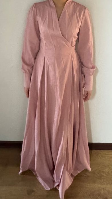 Продам элегантное платье