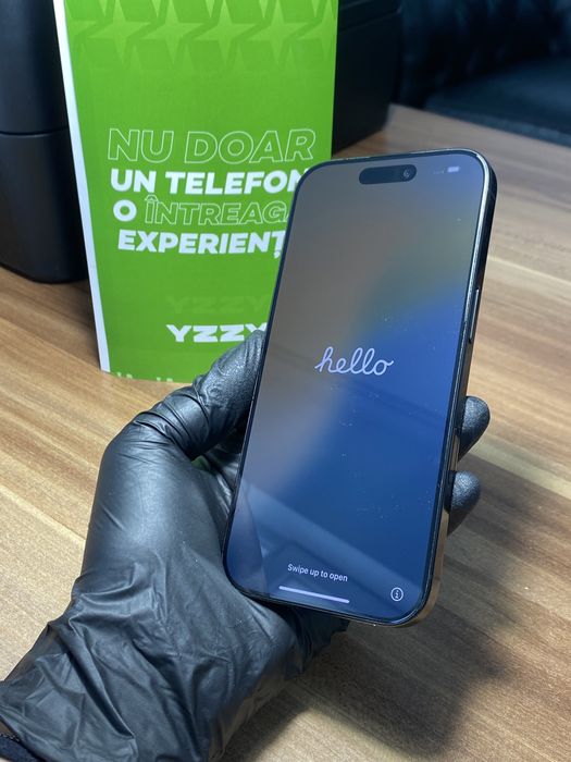 iPhone 16 Pro / 256 GB / Sănătate baterie 94% / Ca nou