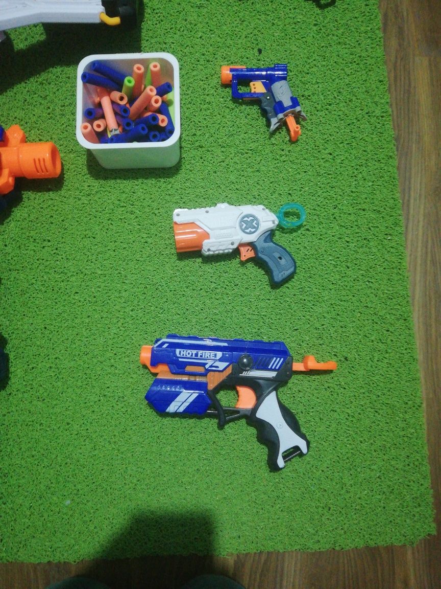 Колекция Nerf оръжия