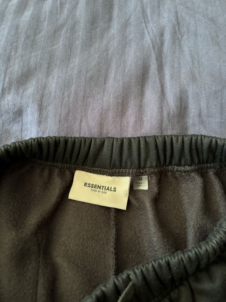 Essentials долнище M