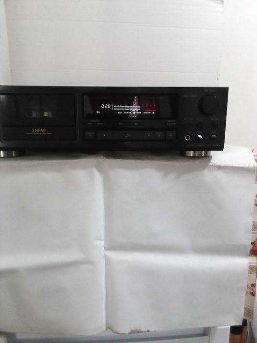 Sony TC- K620 casette deck 3 capete, usa motorizata