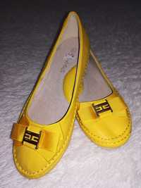 Продам НОВЫЕ туфельки/балетки жёлтого цвета, размер 36, НОВЫЕ