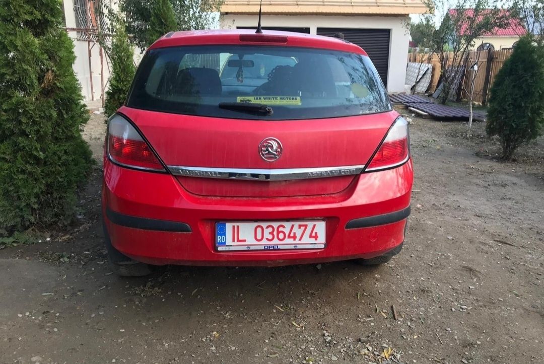 Haion  Opel Astra H