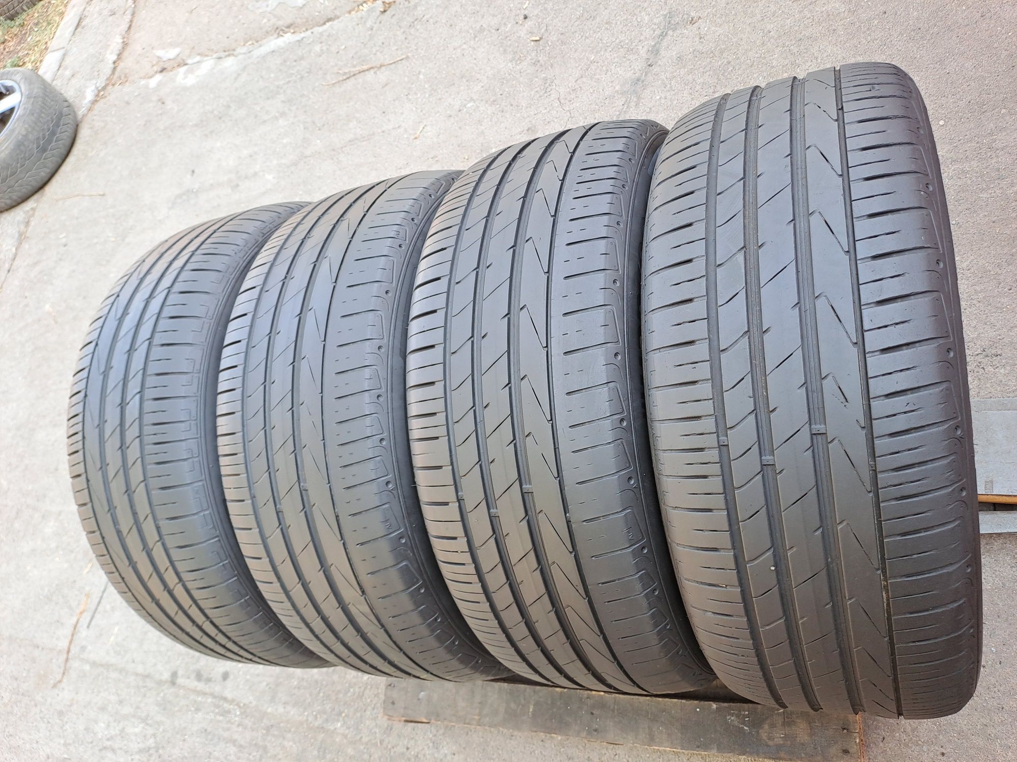 4бр. 235/55/19 Hankook Ventus S1 suv DOT 2021