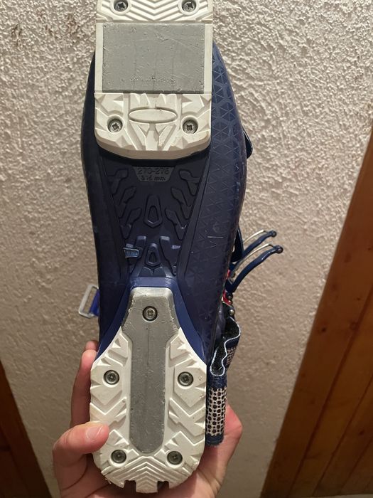 Ски обувки Нордика