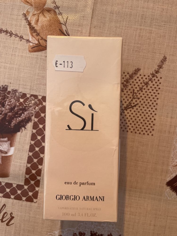 giorgio armani si