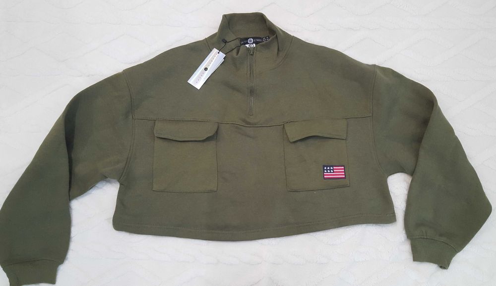 Дамска блуза в милитъри стил