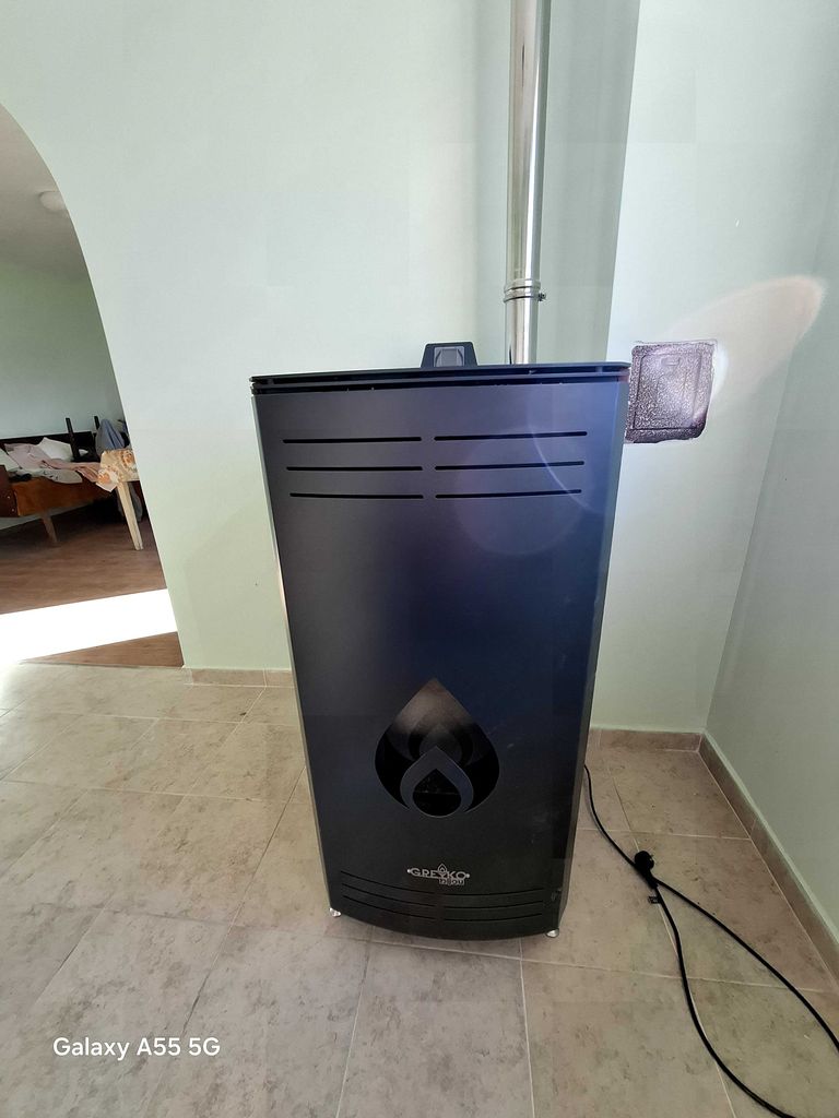 Продава се Къща в Горна Оряховица - 100 кв.м за 612 €/кв.м - Снимка #12