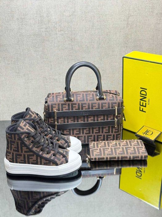 Adidași la set dama