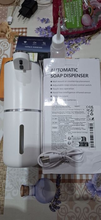 Автоматична помпа за сапун стил пяна.