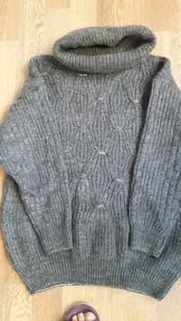 Женский свитер из ангорки