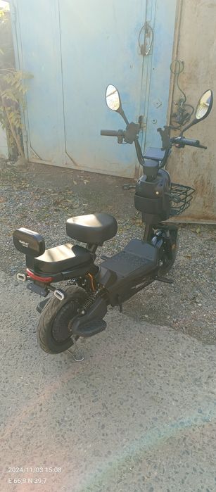 Электро скутер 2024 года выпуска