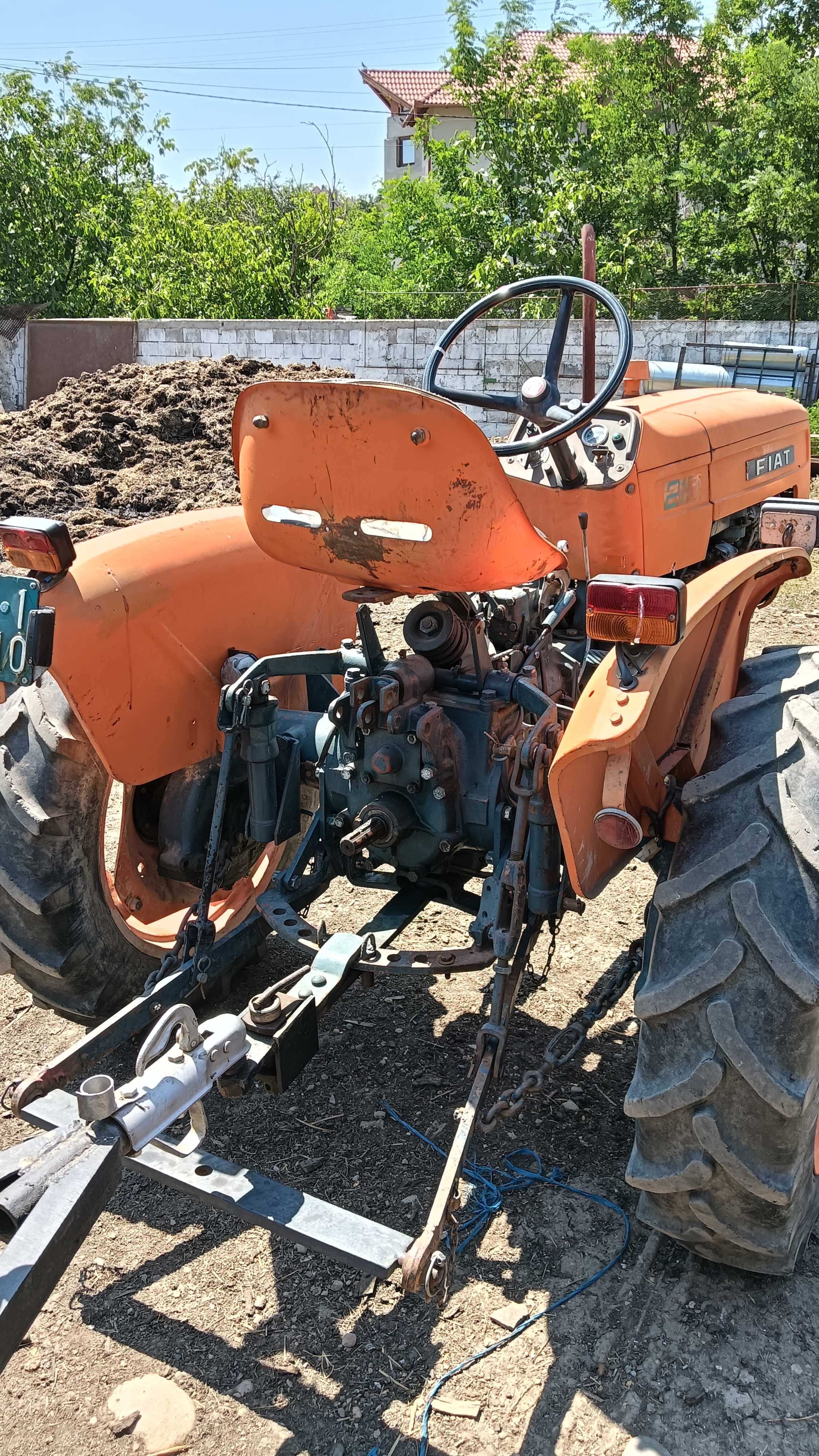 Tractor de vânzare