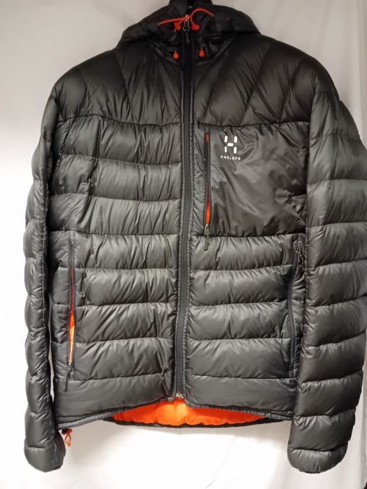 Vând geacă Haglofs, măs L, umplutură puf și Waterproof
