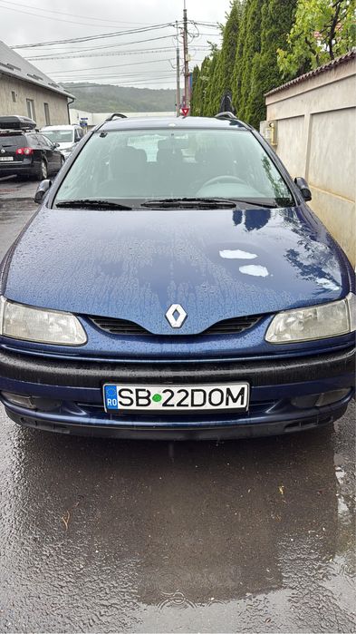 Renault laguna 1 .