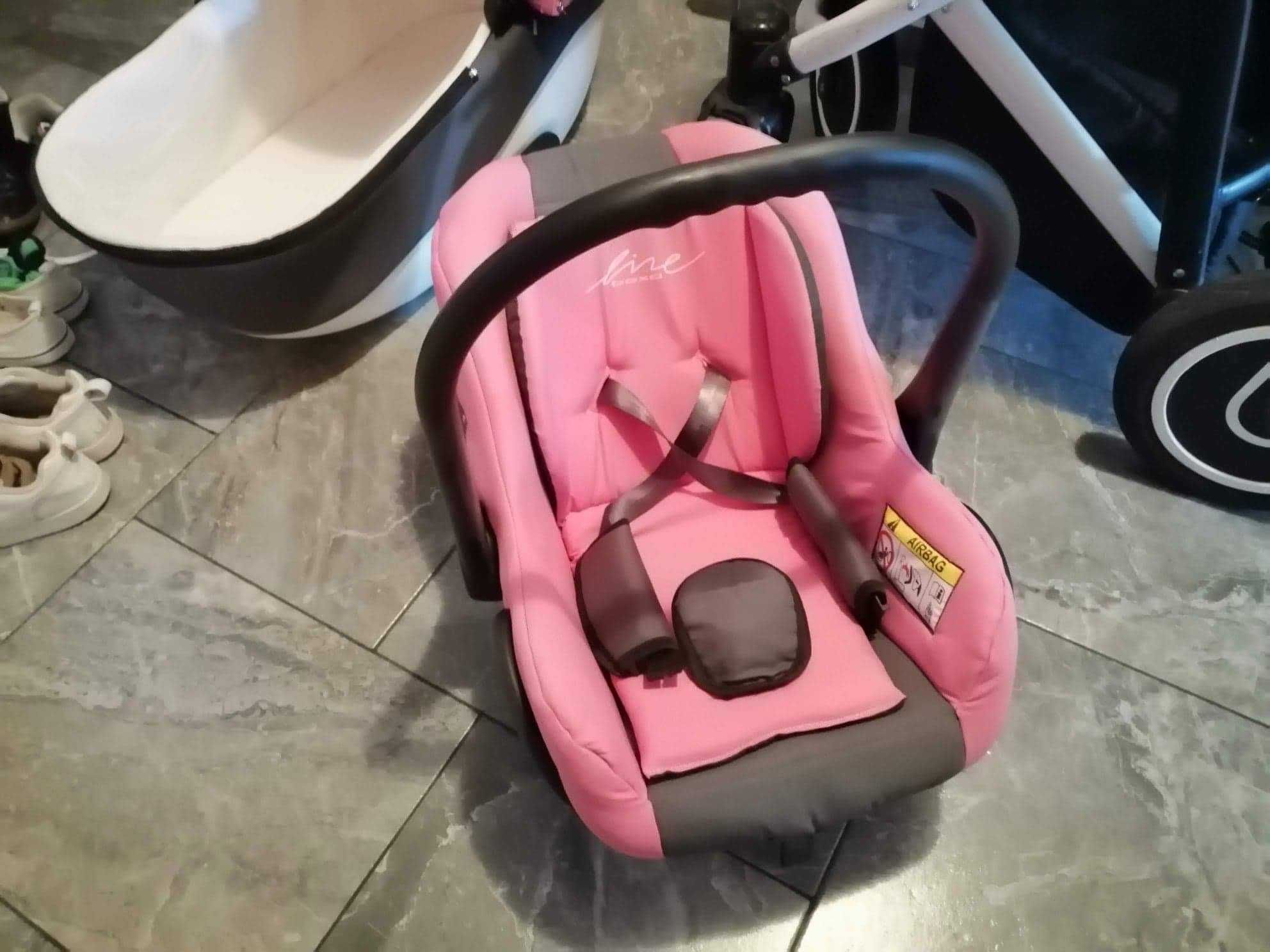 Бебешка количка за момиченце