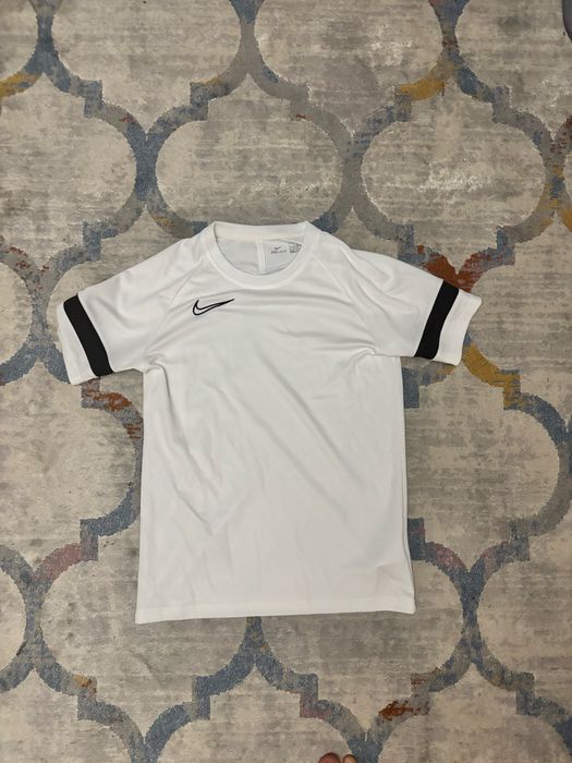 Футболка Найк с Спорт мастера