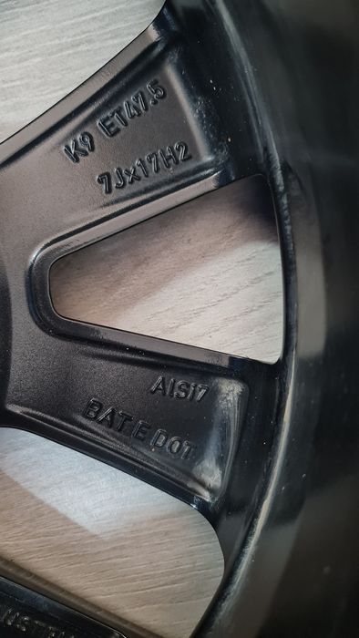 1 buc 18 Ford Puma 17 L1TC-1007-AA