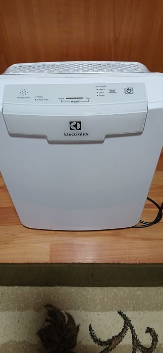 Purificator aer electrolux