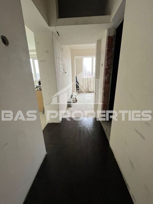 3-стаен в София-Красна поляна 2 площ 70