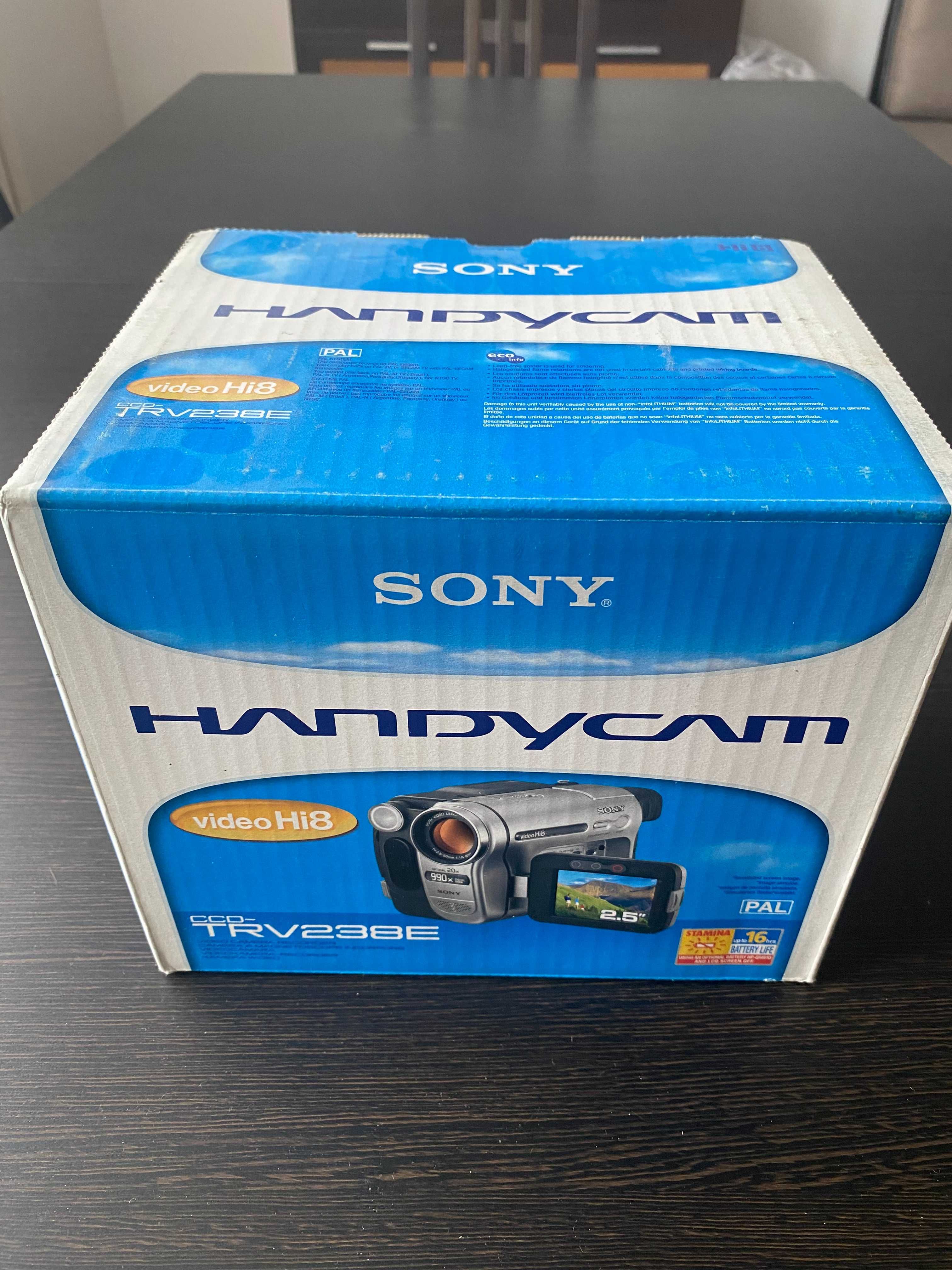 Кинокамера фирмы SONY, «Expand Your-Handycam Horisons»
