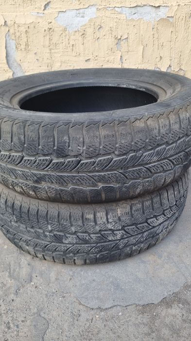 Зимние шыны 2шт бу