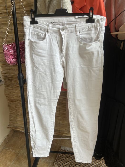 Дънки като нови Sinsay,Armani и др.