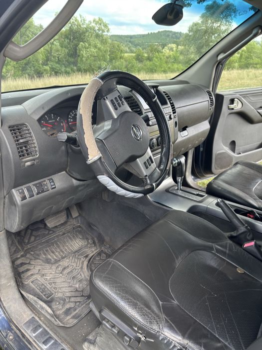 Nissan navara D40