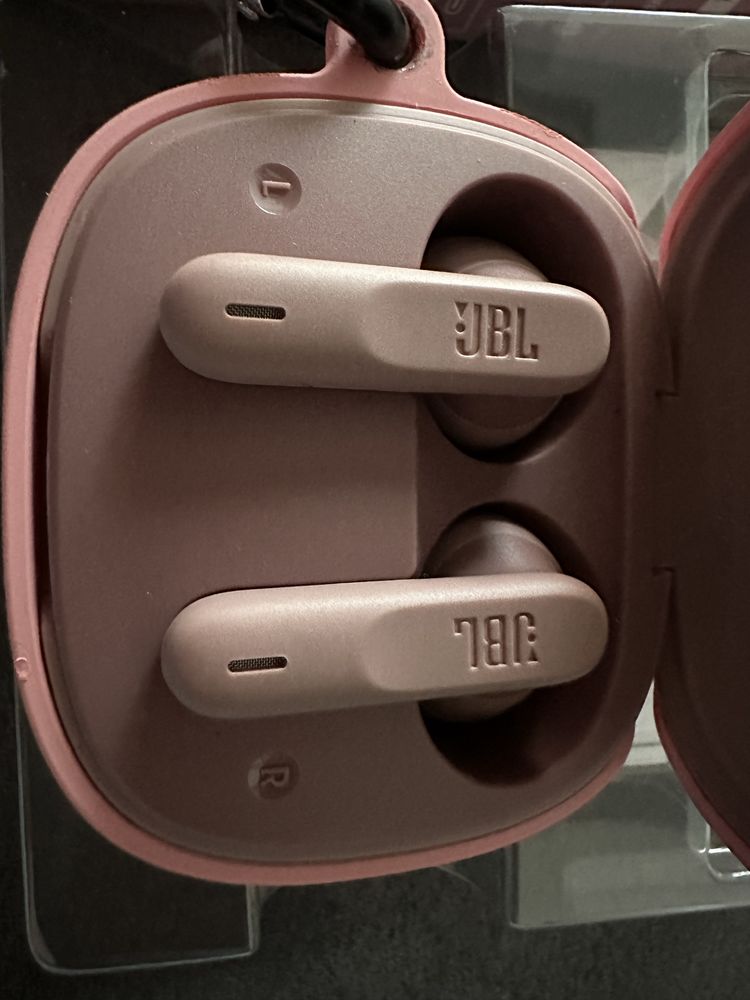 JBL Wave 300 tws