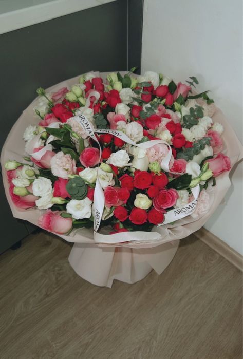 Огромный букет!!